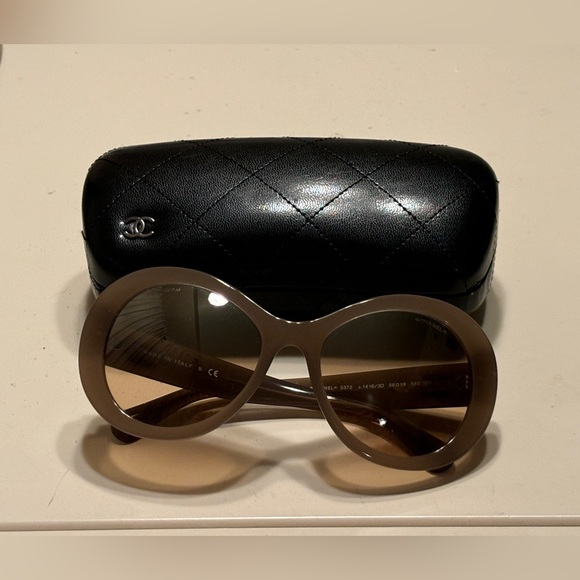 Chanel Sunglasses with Case - Picture 8 of 8